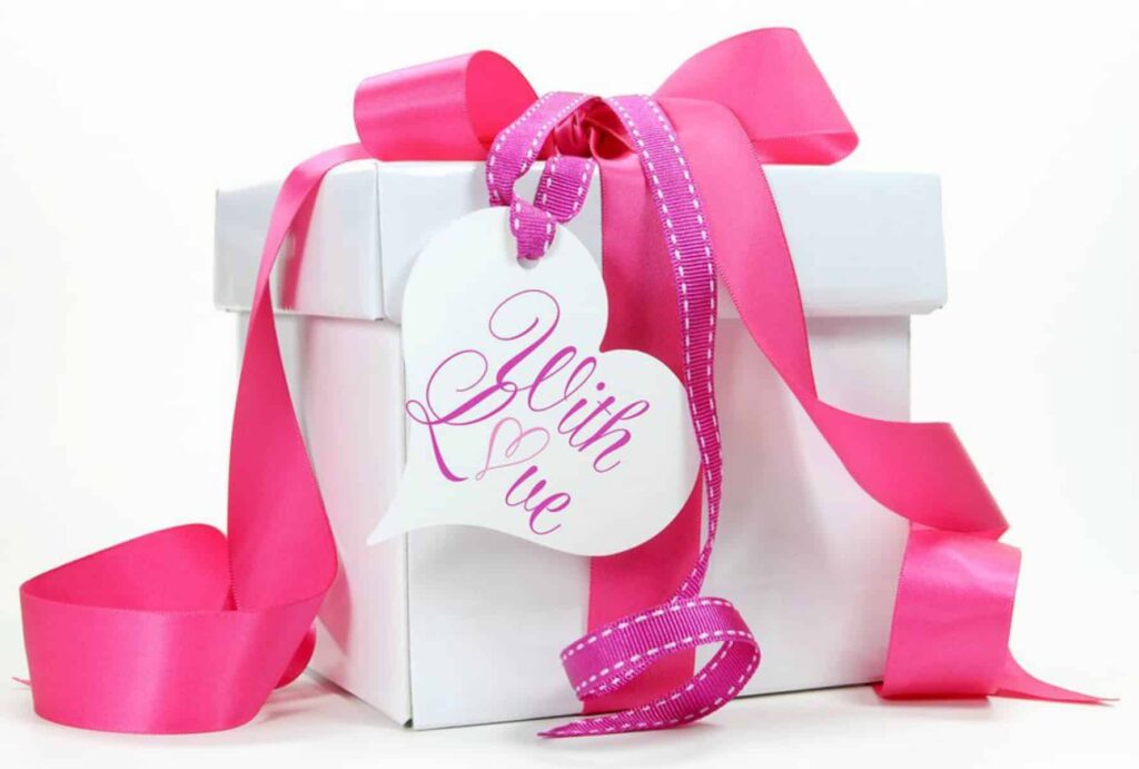 Elder Care in Oakmont PA: Thoughtful Holiday Gifts